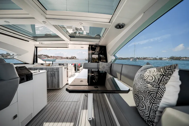 Slide: The Image of Formula 500 SSC 2022 - 29