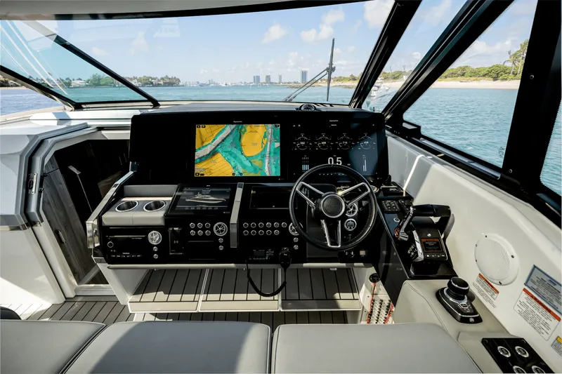 Slide: The Image of Formula 500 SSC 2022 - 40