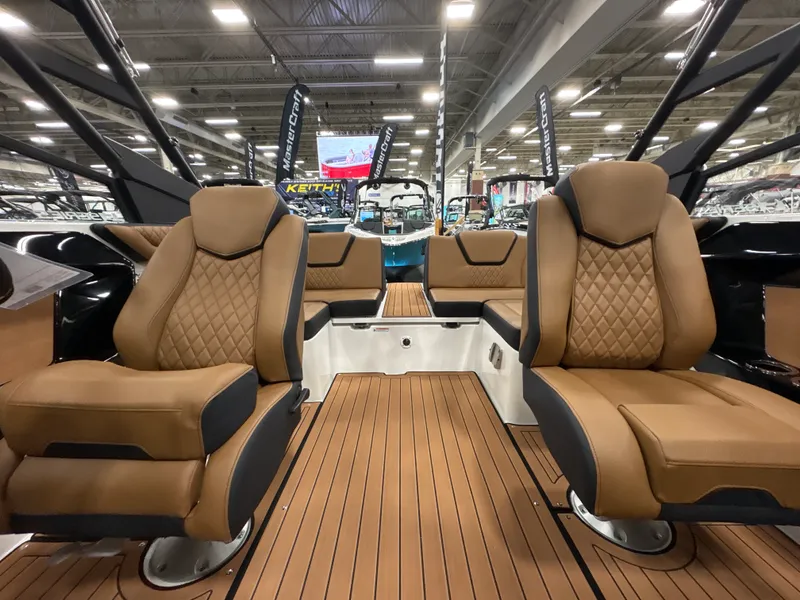 Slide: The Image of Yamaha 222SE 2026 - 25