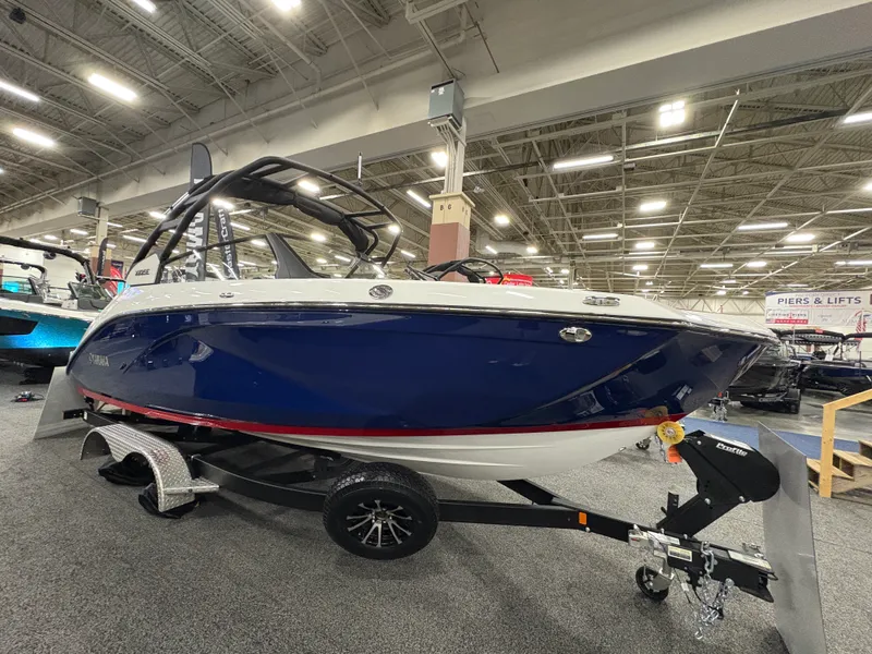 Slide: The Image of Yamaha 222SE 2026 - 4