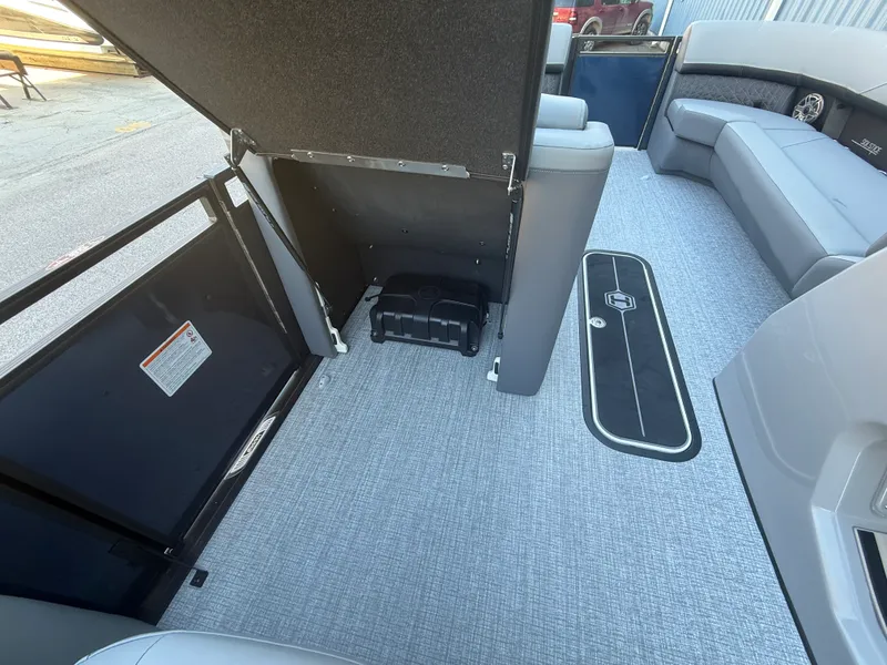 Slide: The Image of Harris Solstice 250 2026 - 19