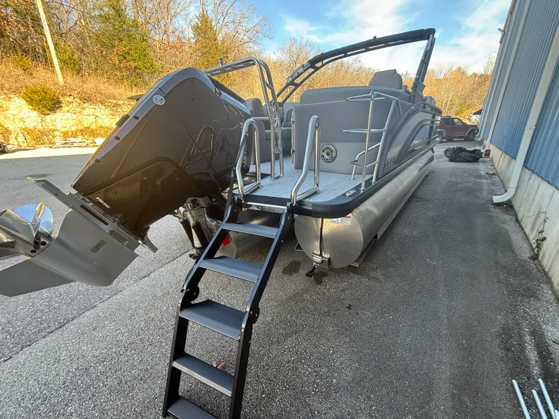 Slide: The Image of Harris Solstice 250 2026 - 27