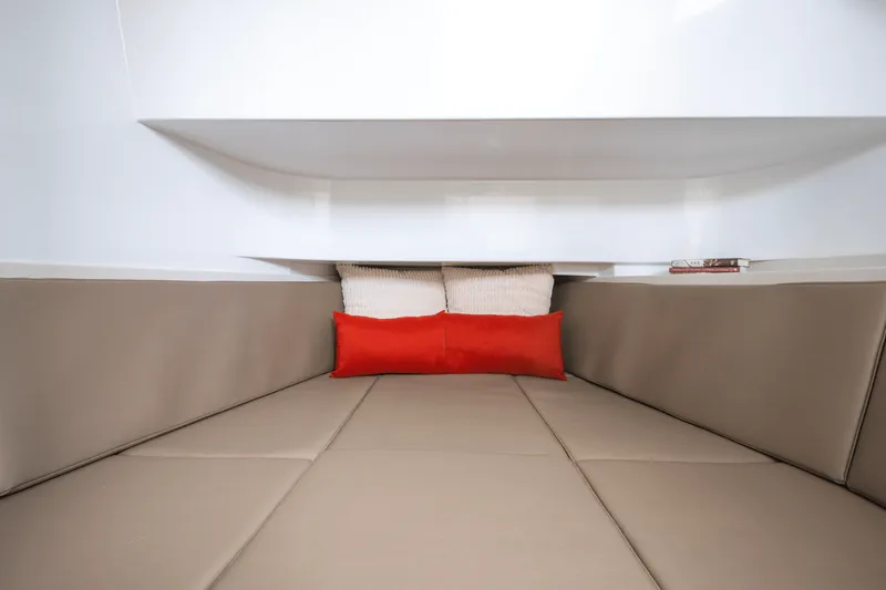 Slide: The Image of Cruisers Yachts 38 VTR 2026 - 24