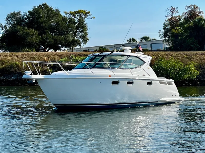 Slide: The Image of Tiara SOVRAN 2011 - 1