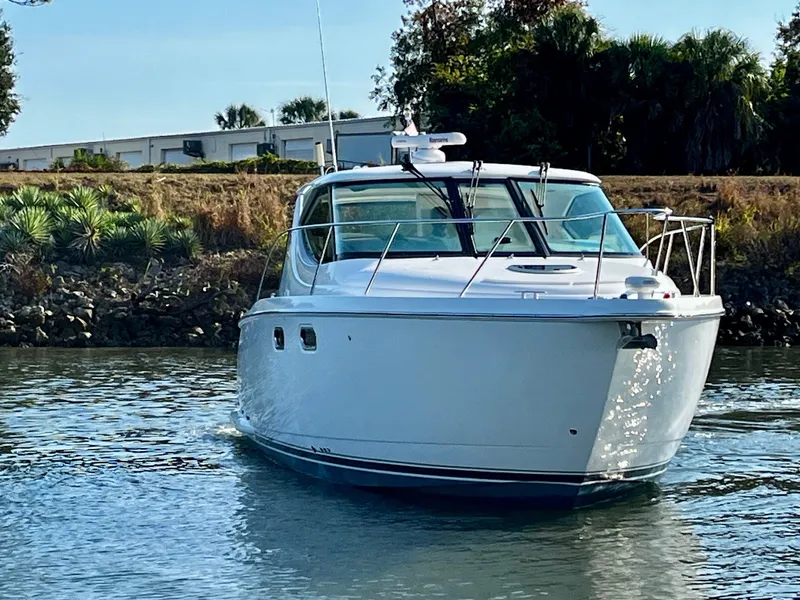 Slide: The Image of Tiara SOVRAN 2011 - 10