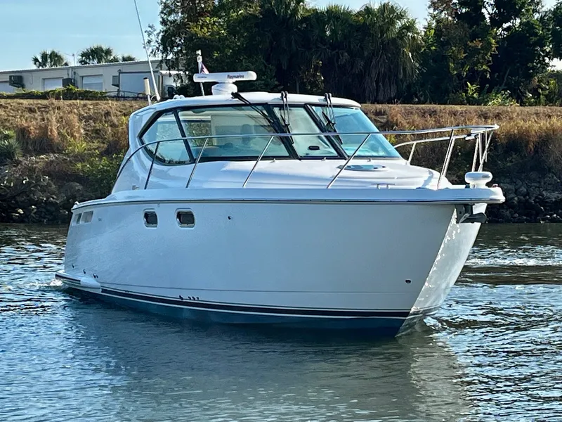 Slide: The Image of Tiara SOVRAN 2011 - 11