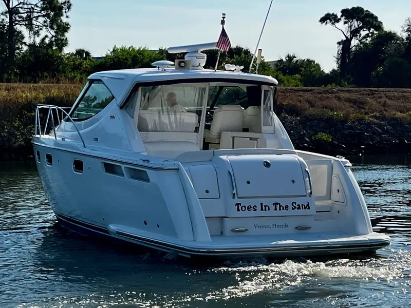 Slide: The Image of Tiara SOVRAN 2011 - 13