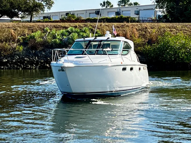 Slide: The Image of Tiara SOVRAN 2011 - 3