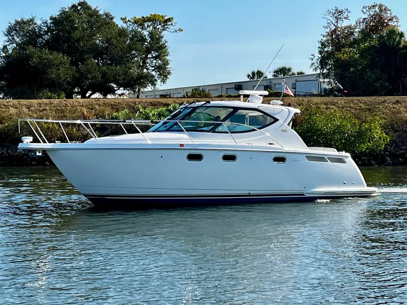 Slide: The Image of Tiara SOVRAN 2011 - 4