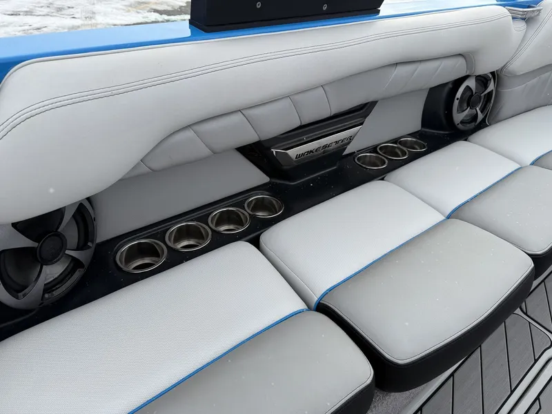 Slide: The Image of Malibu WAKESETTER 25 LSV 2017 - 12