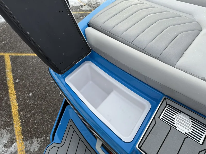 Slide: The Image of Malibu WAKESETTER 25 LSV 2017 - 18