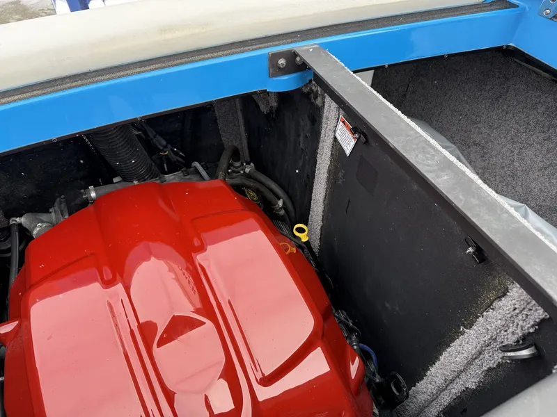 Slide: The Image of Malibu WAKESETTER 25 LSV 2017 - 47