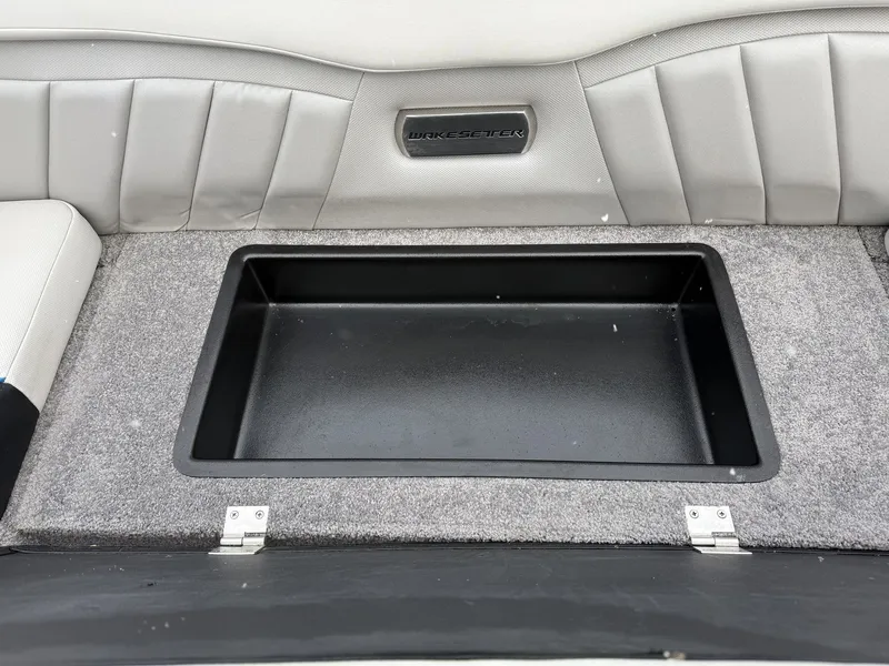 Slide: The Image of Malibu WAKESETTER 25 LSV 2017 - 51