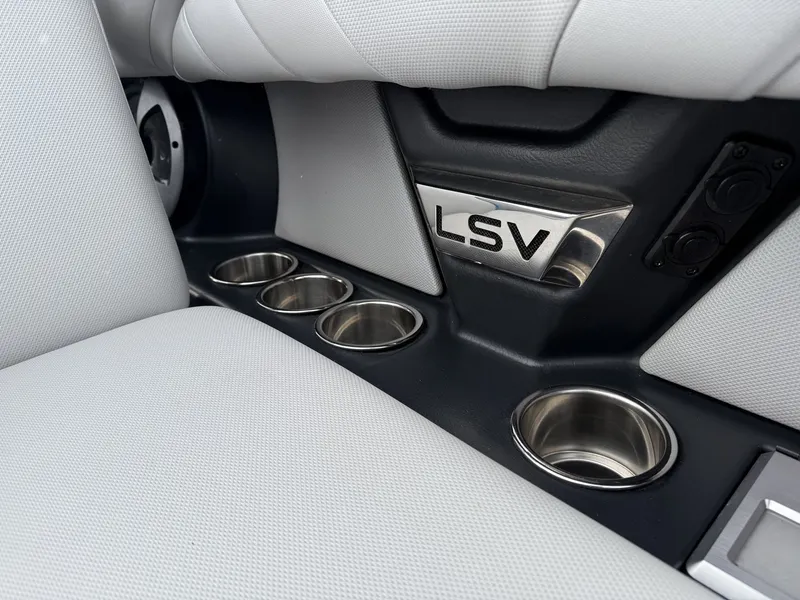 Slide: The Image of Malibu WAKESETTER 25 LSV 2017 - 63