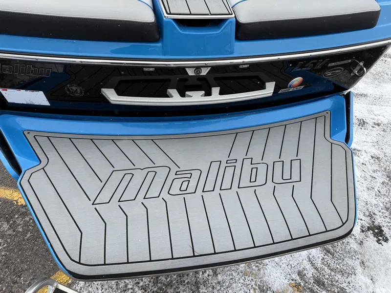 Slide: The Image of Malibu WAKESETTER 25 LSV 2017 - 65