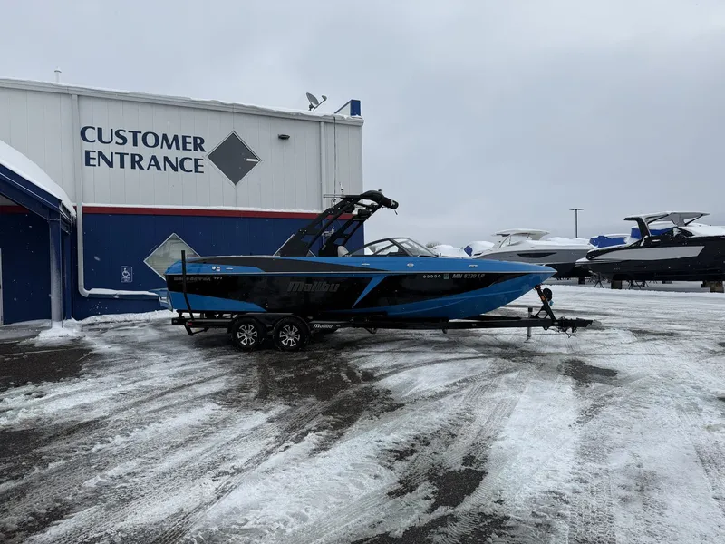 Slide: The Image of Malibu WAKESETTER 25 LSV 2017 - 7