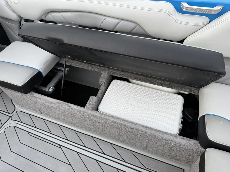 Slide: The Image of Malibu WAKESETTER 25 LSV 2017 - 71