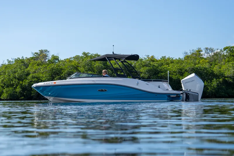 Slide: The Image of Sea Ray SPX 230 Outboard 2024 - 26