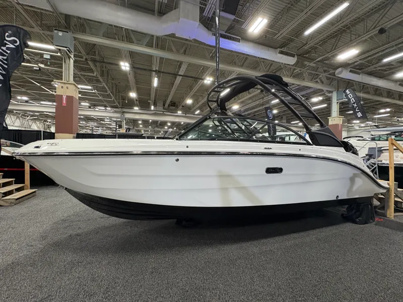 The Image of Sea Ray SDX 230 Outboard 2026 - 0