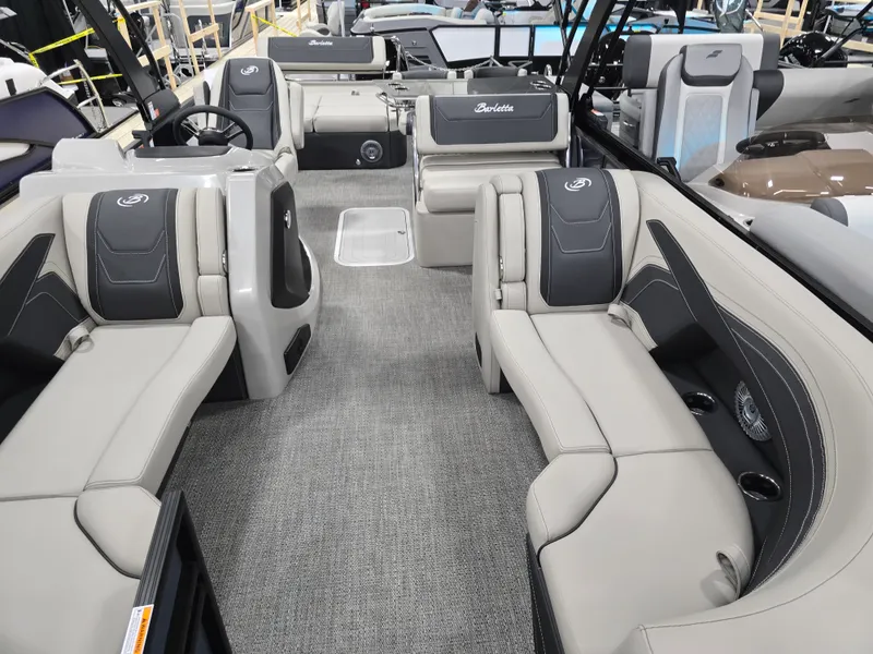 Slide: The Image of Barletta Cabrio 24 UE 2026 - 6