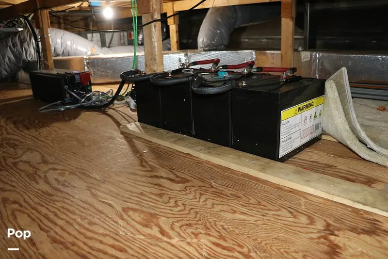 Slide: The Image of 4 100AH SLA Batteries - House - 14138164