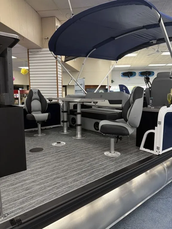 The Image of Premier 230 Solaris RS 3-Tube CL 2026 - 0