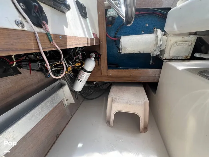 Slide: The Image of Grady-White Trophy Pro 257 1988 - 14013711