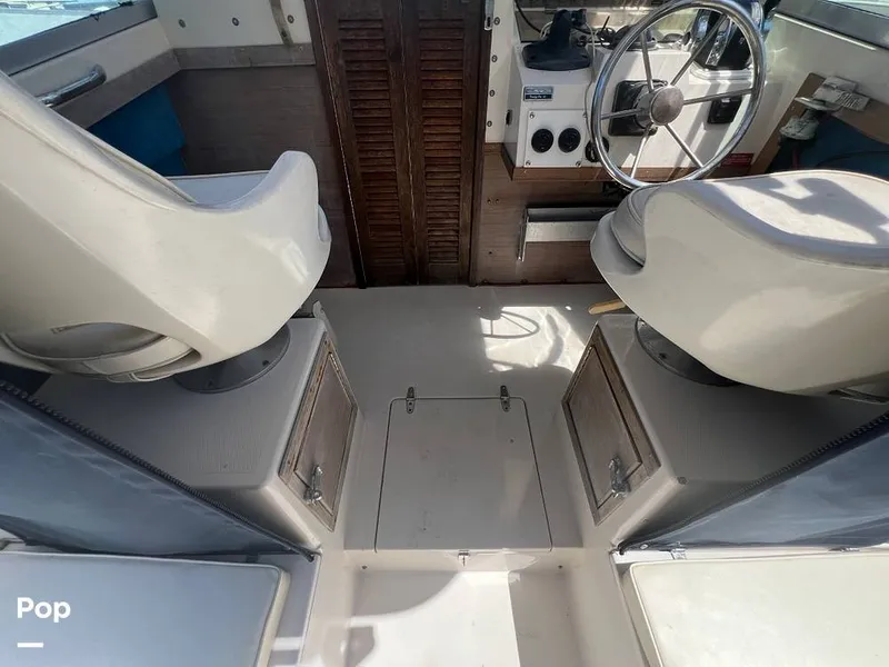 Slide: The Image of Grady-White Trophy Pro 257 1988 - 14013727