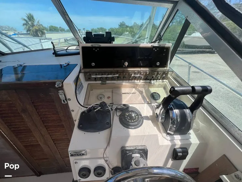 Slide: The Image of Grady-White Trophy Pro 257 1988 - 14013739