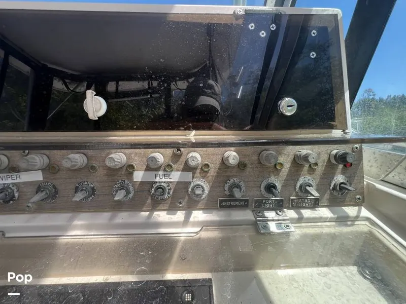 Slide: The Image of Grady-White Trophy Pro 257 1988 - 14013746