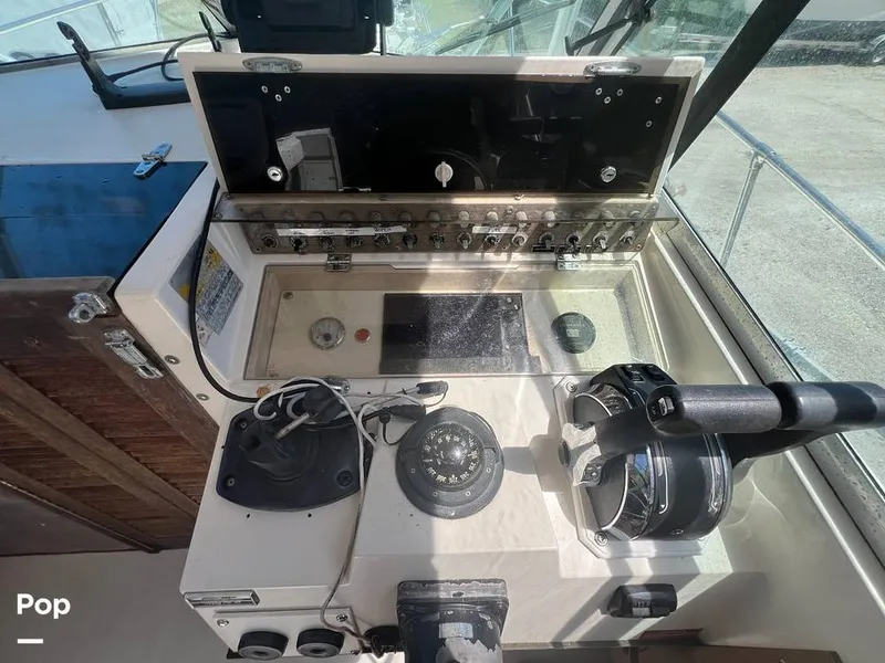 Slide: The Image of Grady-White Trophy Pro 257 1988 - 14013749