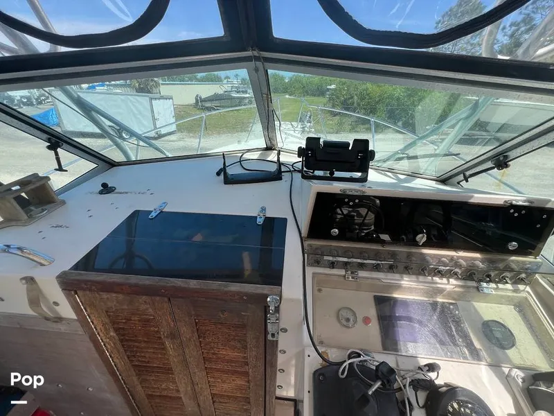 Slide: The Image of Grady-White Trophy Pro 257 1988 - 14013750