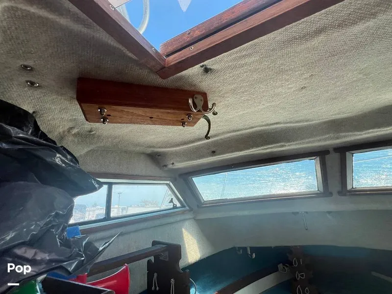 Slide: The Image of Grady-White Trophy Pro 257 1988 - 14013764