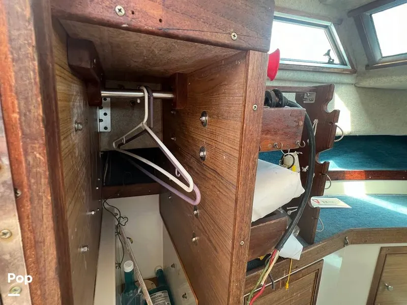 Slide: The Image of Grady-White Trophy Pro 257 1988 - 14013767