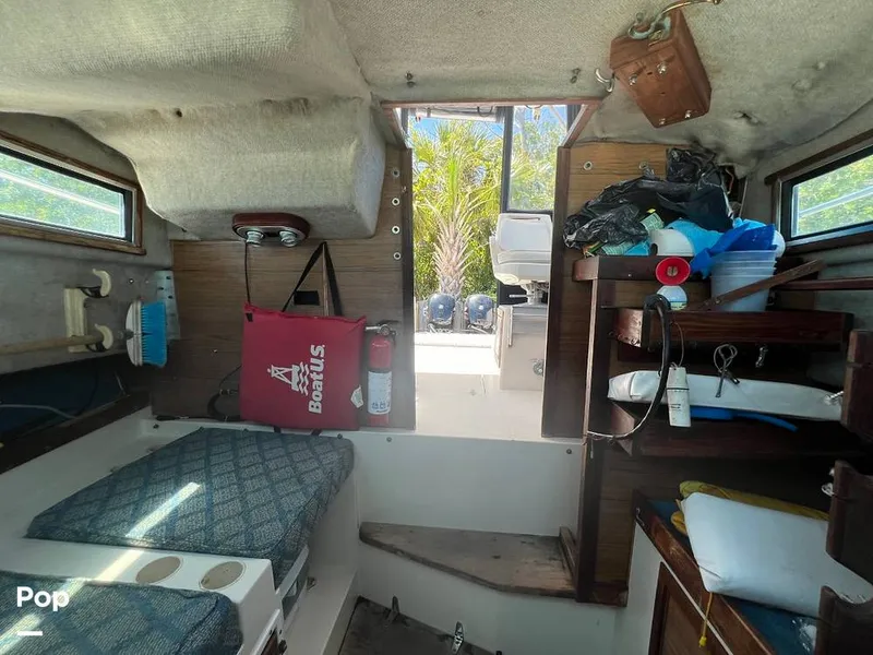 Slide: The Image of Grady-White Trophy Pro 257 1988 - 14013781