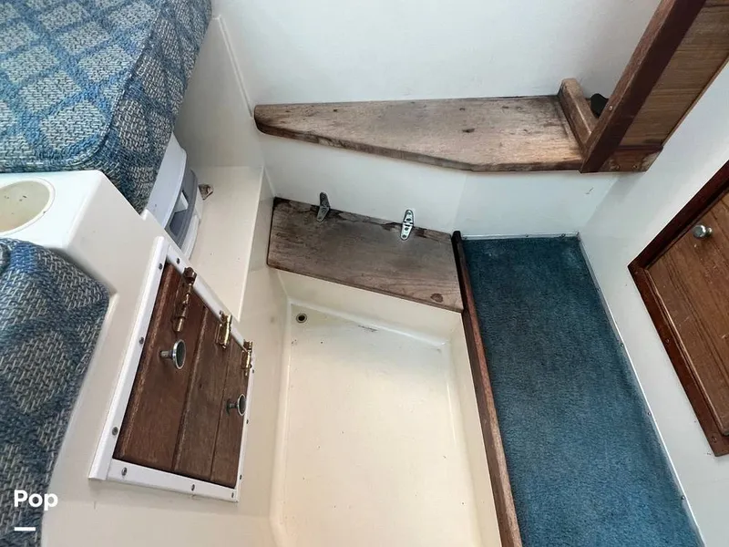 Slide: The Image of Grady-White Trophy Pro 257 1988 - 14013782