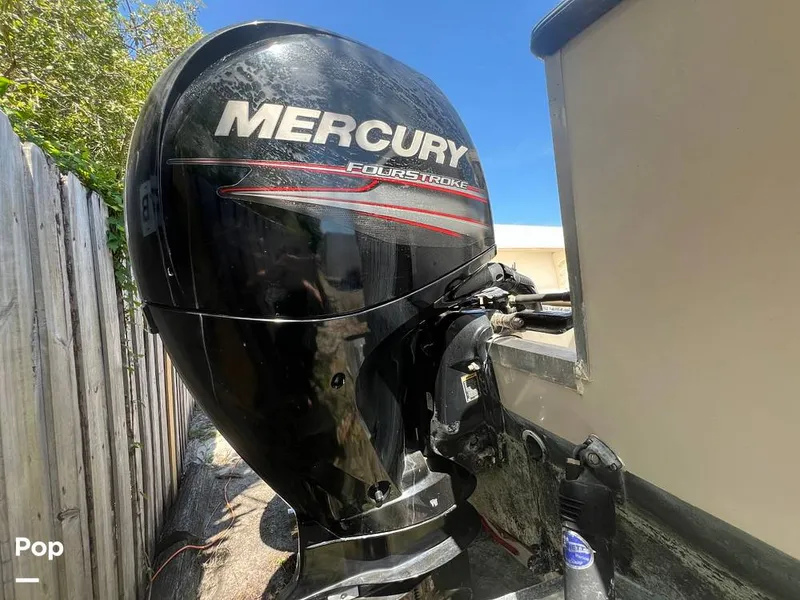 Slide: The Image of Grady-White Trophy Pro 257 1988 - 14013621