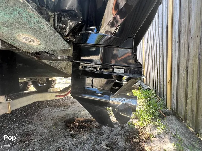 Slide: The Image of Grady-White Trophy Pro 257 1988 - 14013641