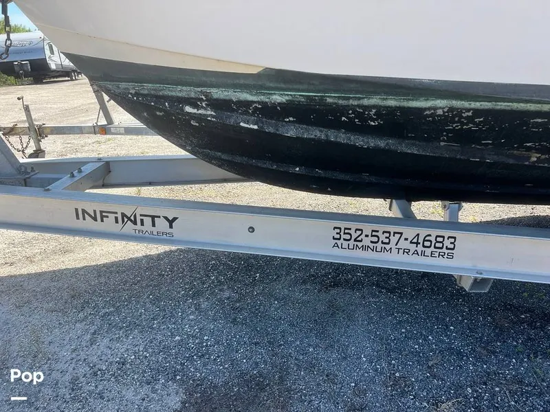 Slide: The Image of Grady-White Trophy Pro 257 1988 - 14013653