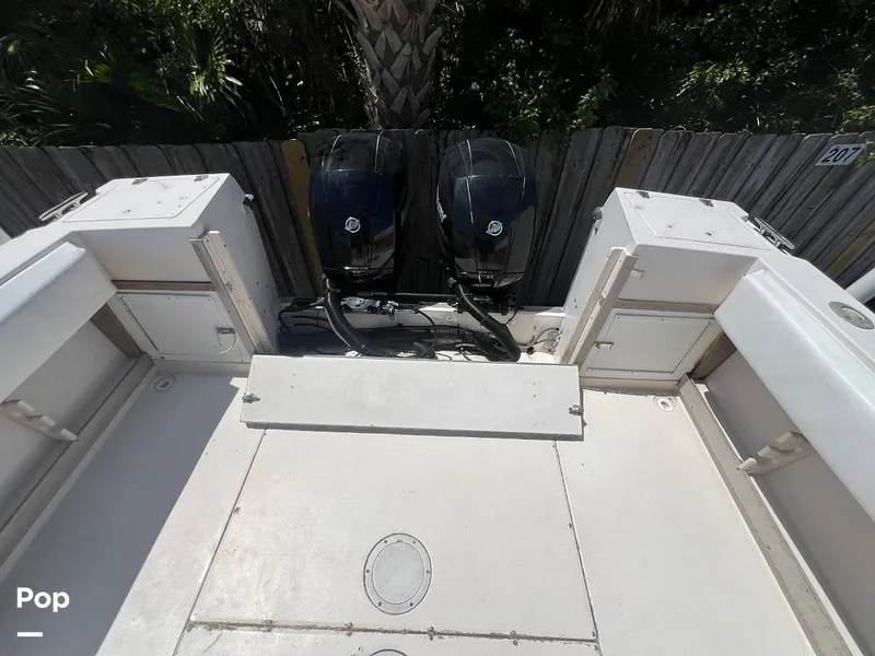 Slide: The Image of Grady-White Trophy Pro 257 1988 - 14013659