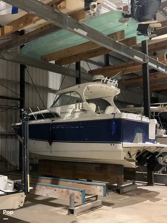 Slide: The Image of Bayliner 246 Discovery 2007 - 15096199