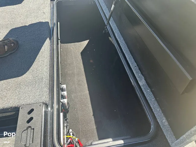 Slide: The Image of Triton 21 TXR Elite 2017 - 14058069