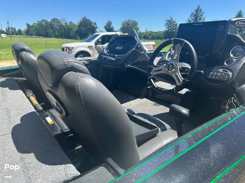 Slide: The Image of Triton 21 TXR Elite 2017 - 14057948