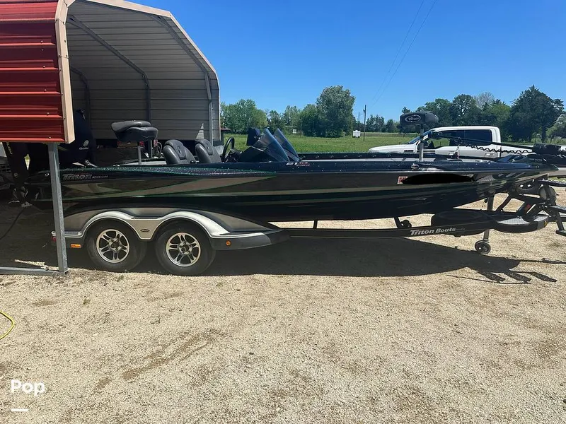 Slide: The Image of Triton 21 TXR Elite 2017 - 14057941