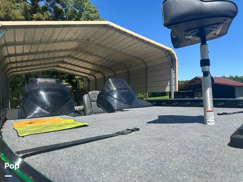 Slide: The Image of Triton 21 TXR Elite 2017 - 14058002