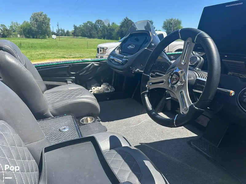 Slide: The Image of Triton 21 TXR Elite 2017 - 14058008