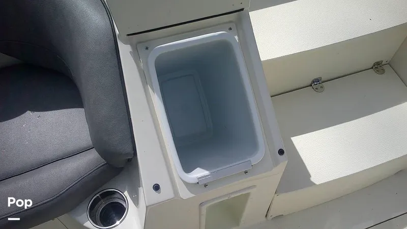 Slide: The Image of Stingray 212 SC 2020 - 14040914