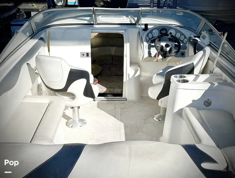 Slide: The Image of Mariah SC 25 2008 - 16224021