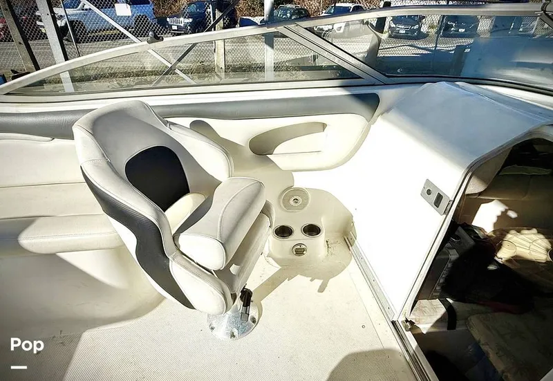 Slide: The Image of Mariah SC 25 2008 - 16224024