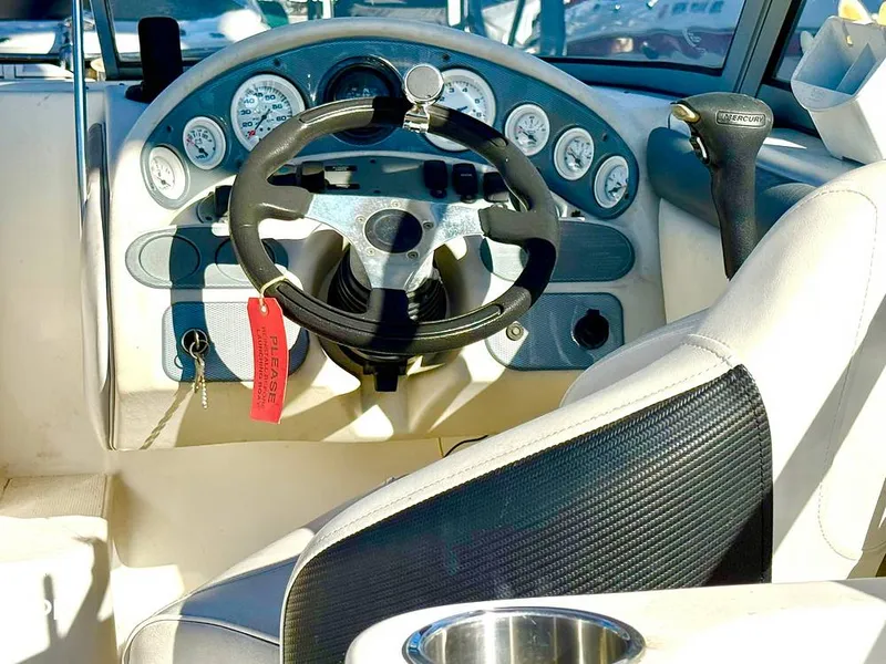 Slide: The Image of Mariah SC 25 2008 - 16224043